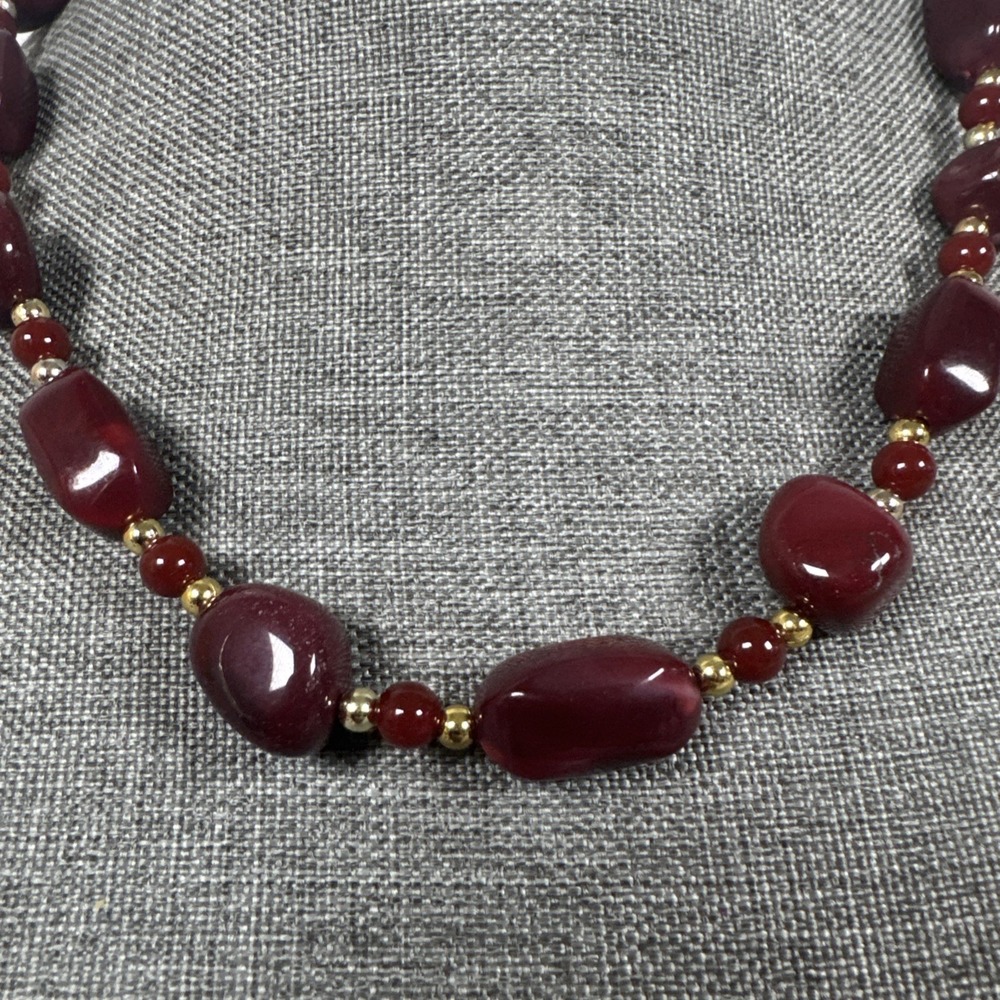 Goldtone Burgundy Acrylic Bead Necklace Handmade 19" - Picture 2 of 6